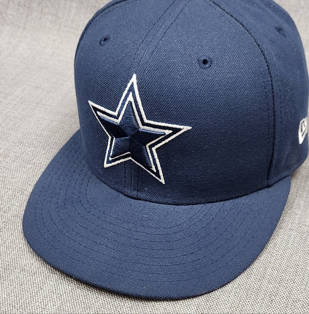 New Era × Dallas Cowboys Star NFL Fitted Hat. 7